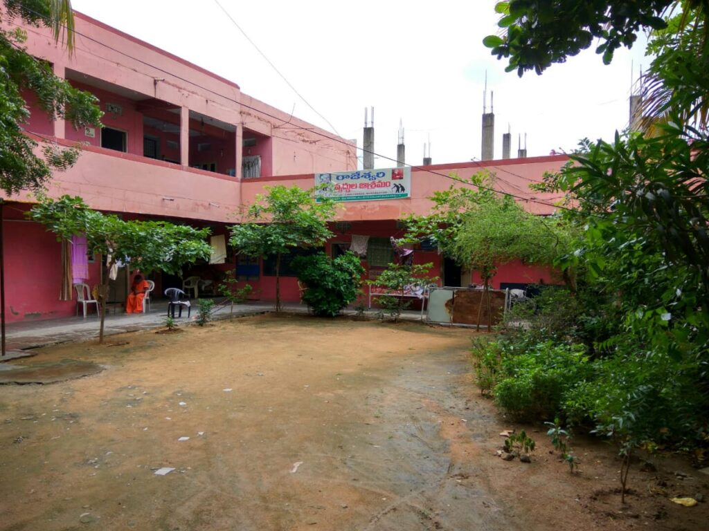 Rajeswari Foundation Old Age Home - Old Age Homes In Hyderabad For Free