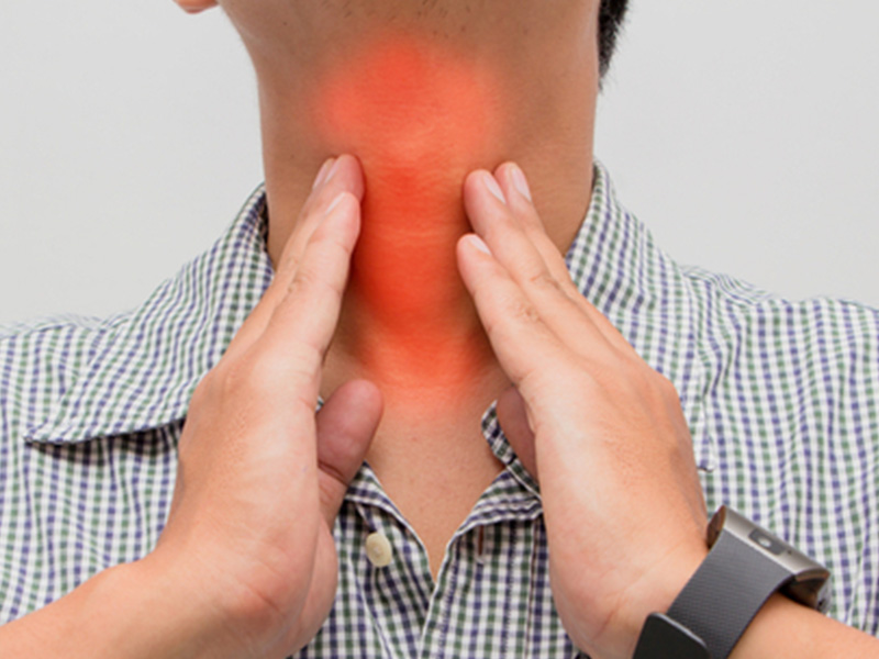 टॉन्सिल कैंसर के लक्षण