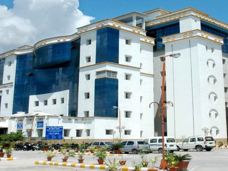 Dr. Ram Manohar Lohia Institute of Medical Sciences (RMLIMS) - Dialysis Charges In Lucknow