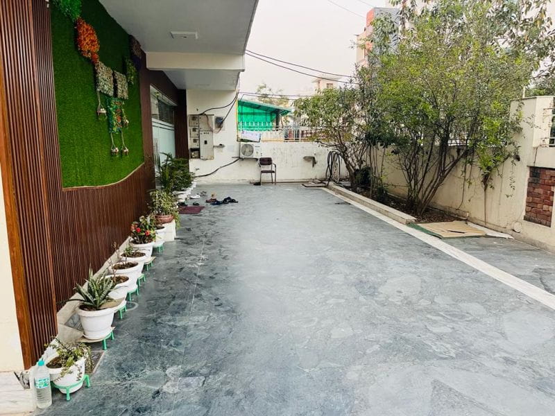 Dua Old Age Home - Charitable Old Age Home In Noida