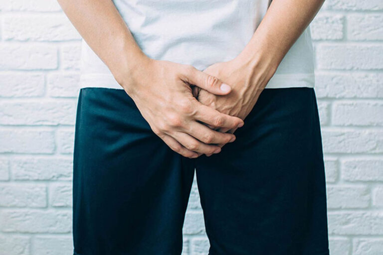 अंडकोष में कैंसर के लक्षण