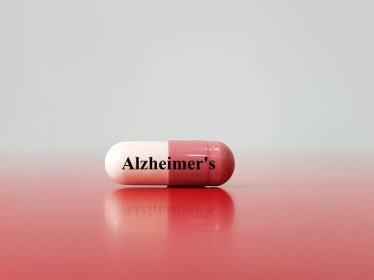 Difference Between Alzheimer's and Dementia