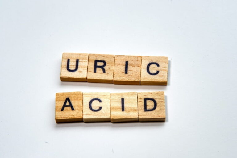 यूरिक एसिड के लक्षण