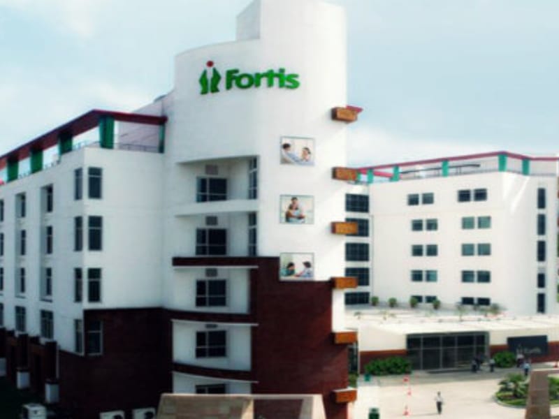Fortis Hospital, Shalimar Bagh - Best Hospital For Neurology Treatment In Delhi