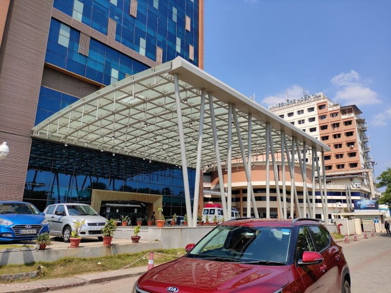 VPS Lakeshore Hospital - Top Hospitals In Kerala