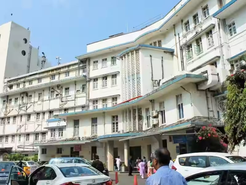 Breach Candy Hospital - Best Hospital For Neurosurgery In Mumbai