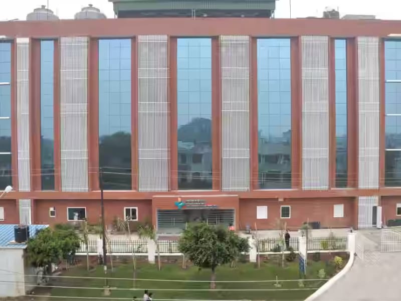 Ayu Health Ojas Superspeciality Hospital - Best Urology Hospital In Chandigarh