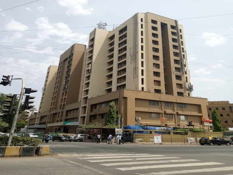 SL Raheja Hospital - Best Heart Specialist Hospital In Mumbai